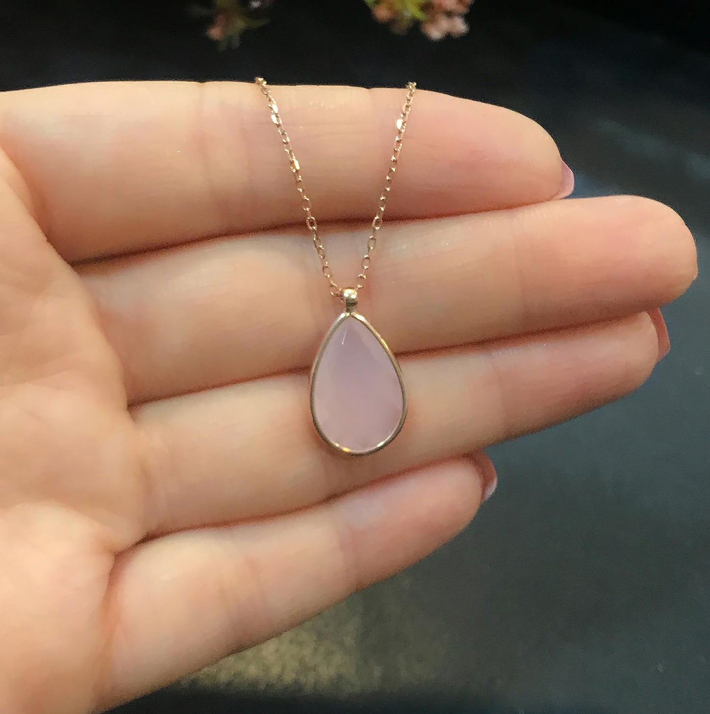 STELA PEMBE KUVARS DAMLA GÜMÜŞ KOLYE