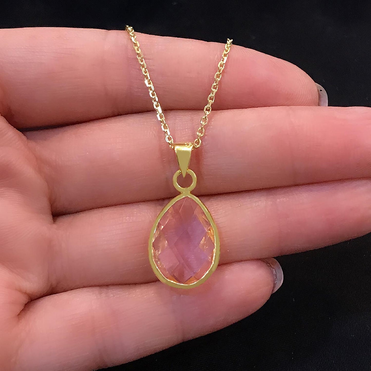 STELA PEMBE TAŞLI DAMLA GÜMÜŞ KOLYE